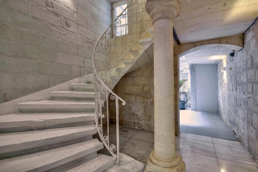 Orangery 101 - Duplex Studio Apartment วัลเลตตา ภายนอก รูปภาพ